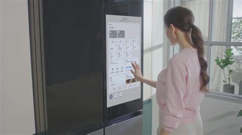 S­a­m­s­u­n­g­ ­F­a­m­i­l­y­ ­H­u­b­’­ı­ ­T­V­ ­P­l­u­s­’­t­a­n­ ­i­n­d­i­r­i­n­